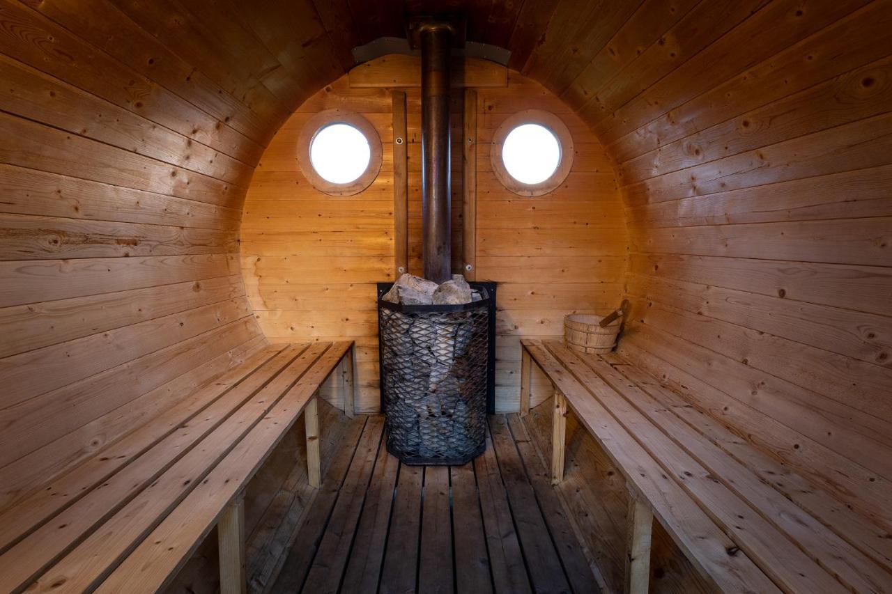 Witowianskie Domki Z Kominkiem, Jacuzzi I Sauna Dzianisz エクステリア 写真