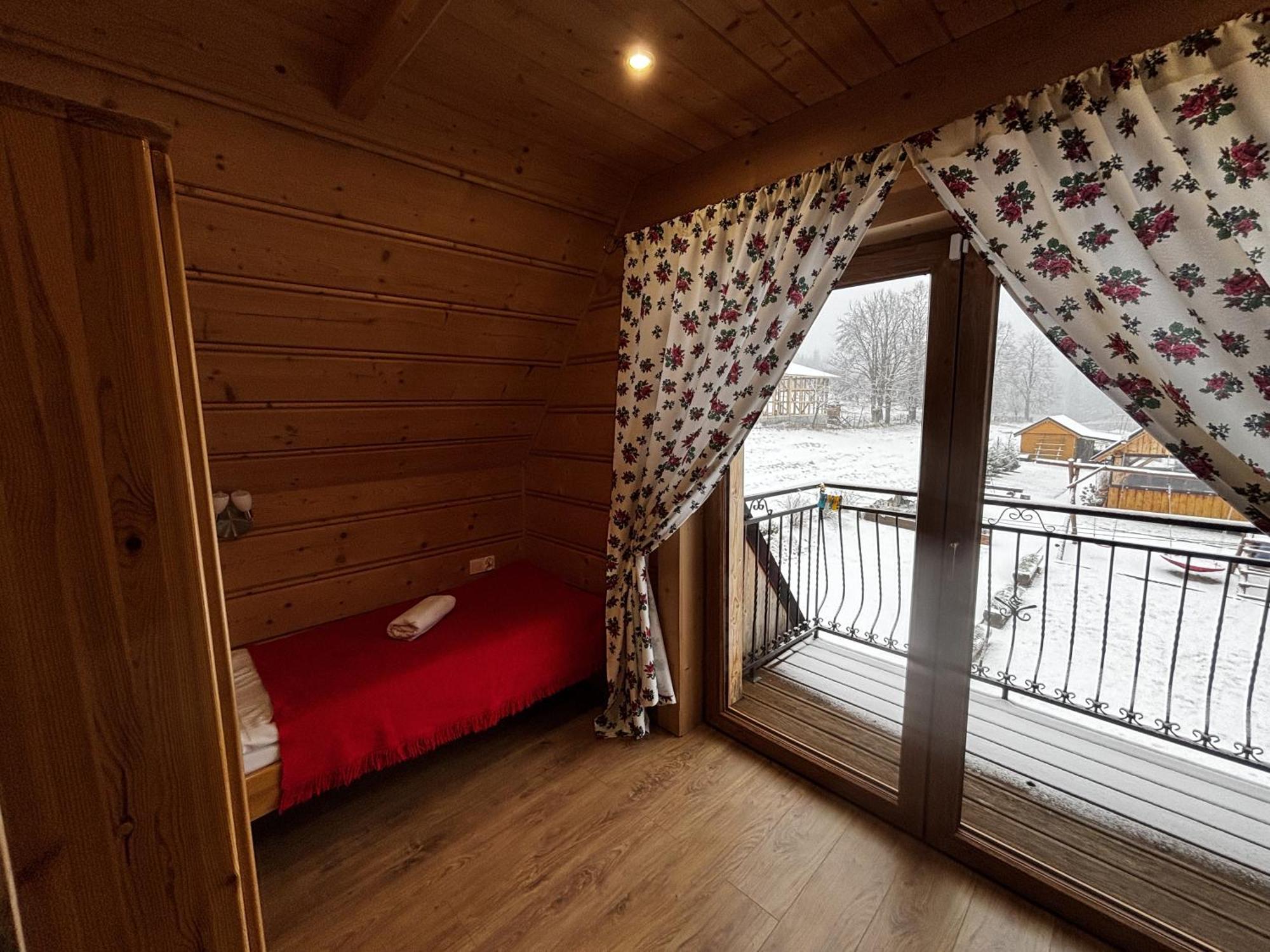 Witowianskie Domki Z Kominkiem, Jacuzzi I Sauna Dzianisz エクステリア 写真